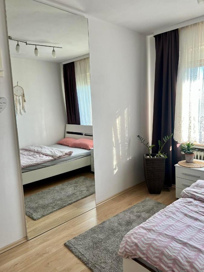 Doppelbett Zimmer Mit Gemeinschaftbad Borgholzhausen Buitenkant foto